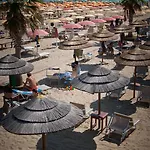 Aurea Hotel 3*