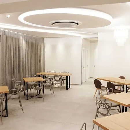 Hotel Aurea 3*