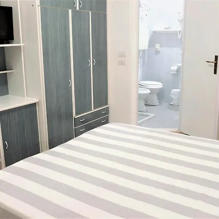 Hotel Aurea 3*