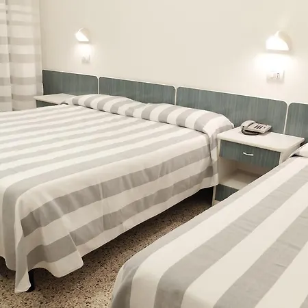 Szálloda Aurea Rimini